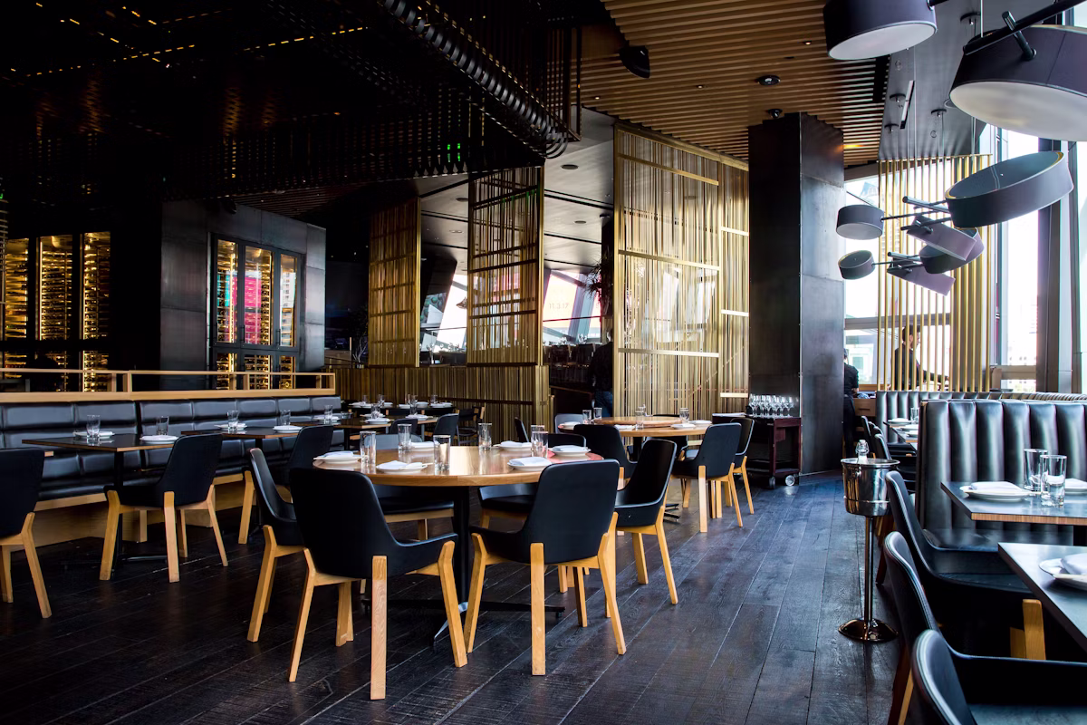 Restaurants, Bars & Cafés